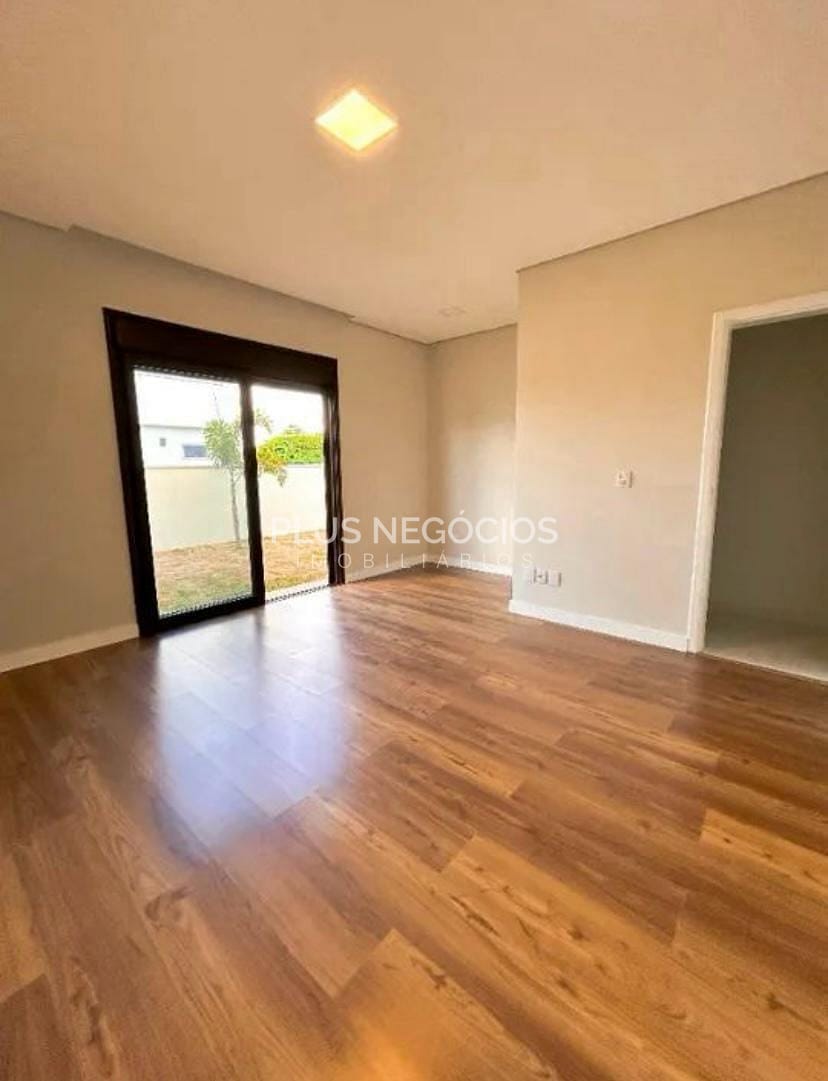 Casa à venda com 3 quartos, 194m² - Foto 18