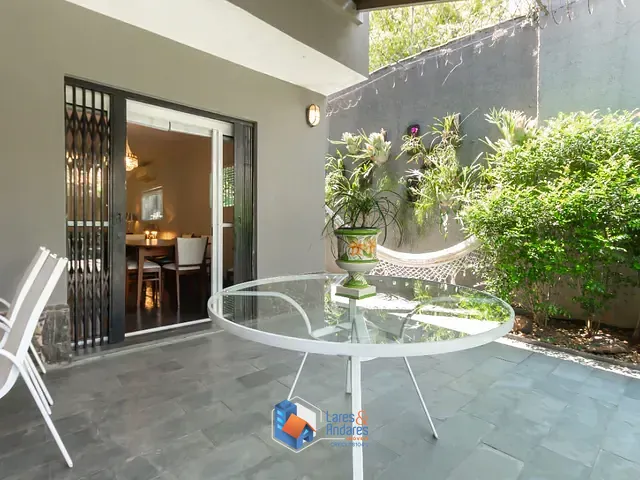 Casa com 350m² 4 quartos e 4 banheiros, à venda, no bairro Jardim Paulistano em São Paulo