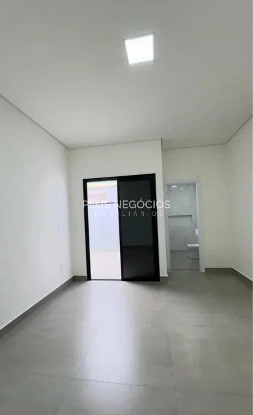 Casa à venda e aluguel com 3 quartos, 137m² - Foto 11