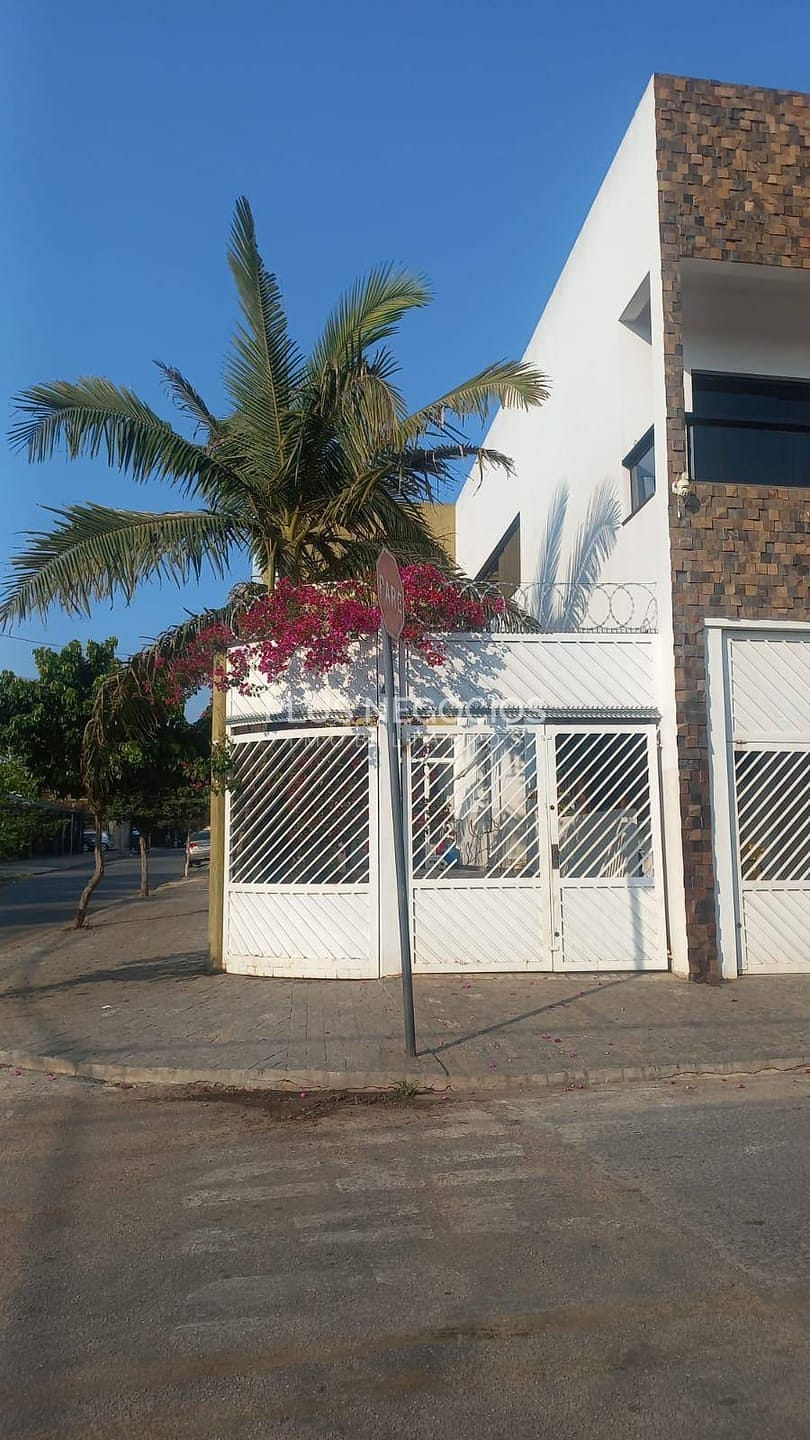 Casa, 4 quartos, 150 m² - Foto 2