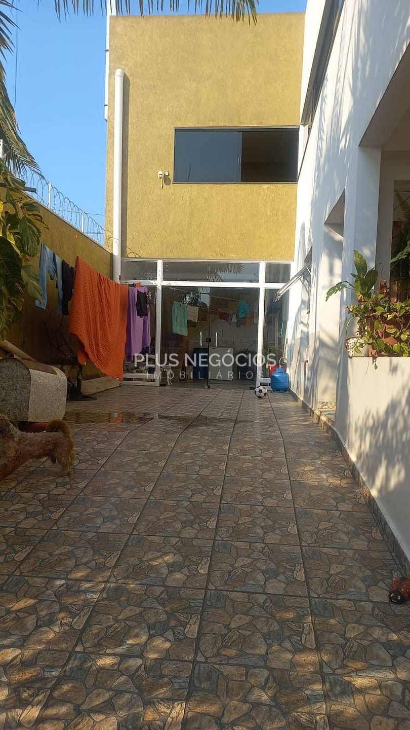 Casa, 4 quartos, 150 m² - Foto 3