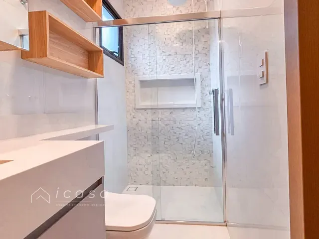 Casa com 250m² 3 quartos e 3 banheiros, à venda, no bairro Lotamento Floresta em São José dos Campos