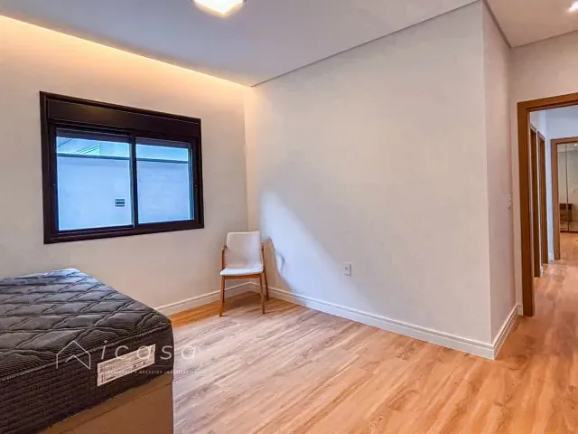 Casa com 250m² 3 quartos e 3 banheiros, à venda, no bairro Lotamento Floresta em São José dos Campos