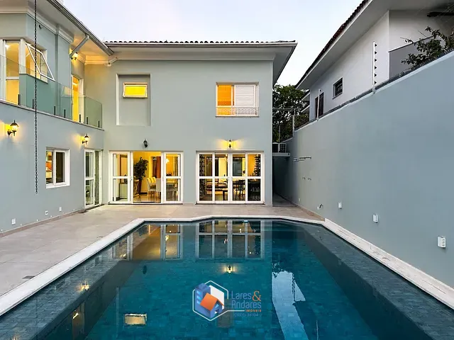 Casa com 750m² 5 quartos e 9 banheiros, à venda, no bairro Campo Belo em São Paulo
