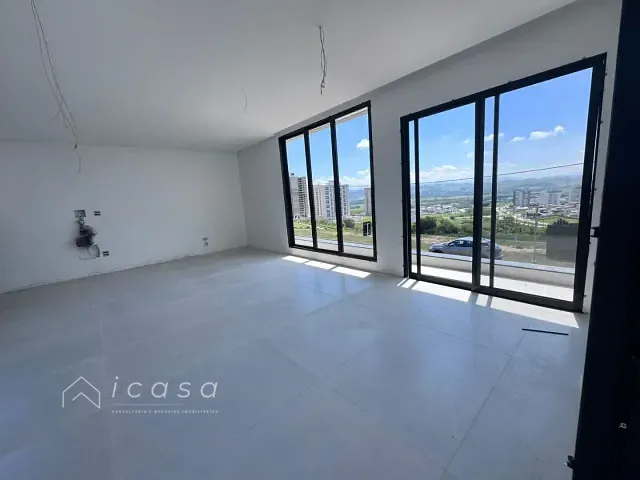 Casa com 330m² 4 quartos e 6 banheiros, à venda, no bairro Terras Alpha em São José dos Campos
