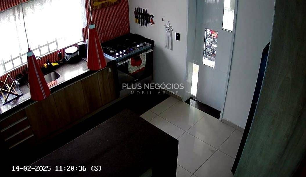 Casa à venda com 3 quartos, 180m² - Foto 5