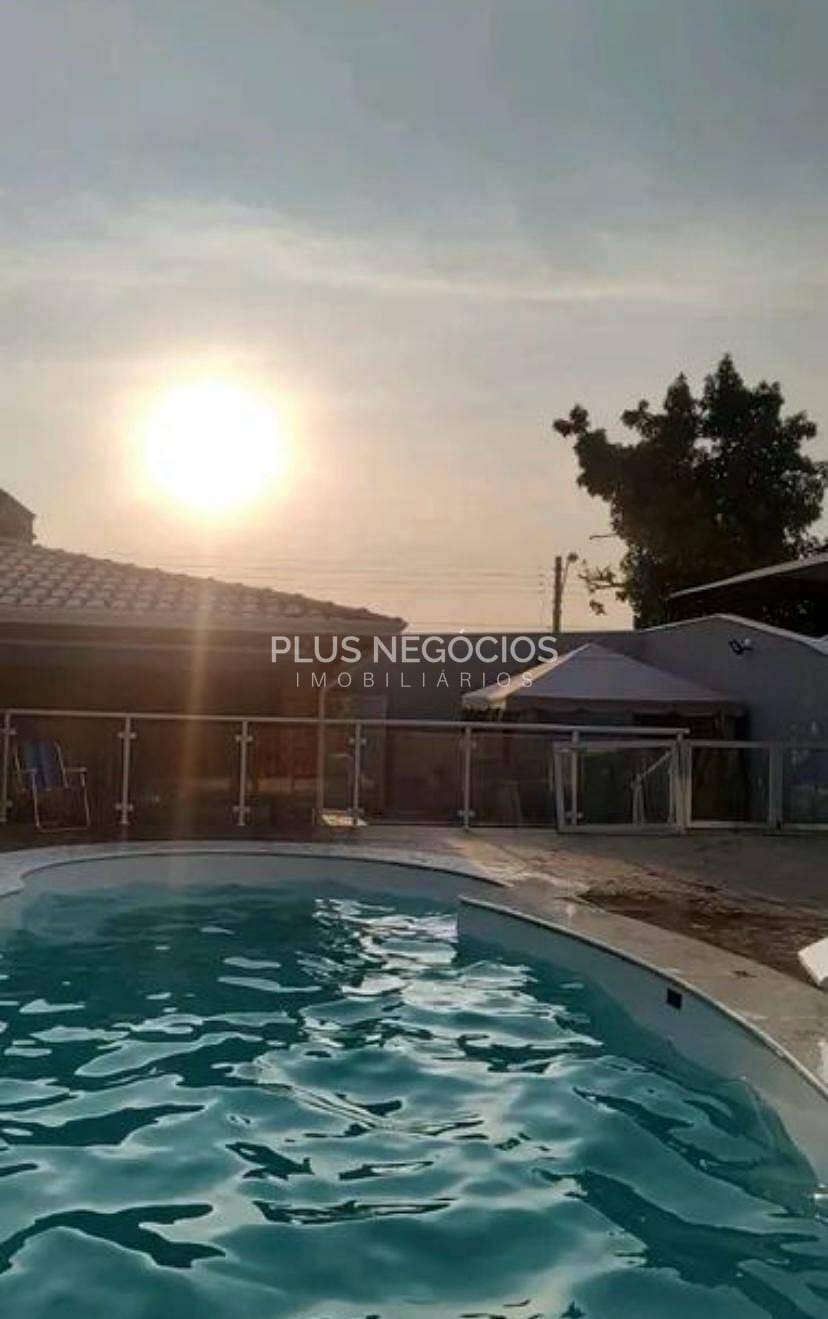 Casa à venda com 3 quartos, 180m² - Foto 8