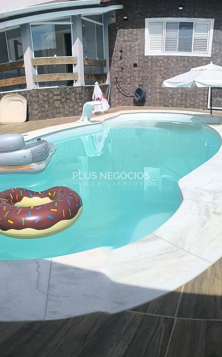Casa à venda com 3 quartos, 180m² - Foto 10