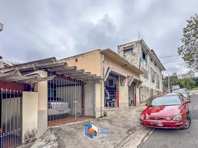 Casa com 200m² 2 quartos e 3 banheiros, à venda, no bairro Praça da Árvore em São Paulo