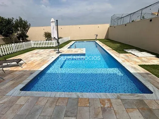 Casa com 1120m² 3 quartos e 5 banheiros, à venda ou para alugar, no bairro Parque Reserva Fazenda Imperial em Sorocaba