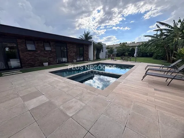 Casa com 1068m² 4 quartos e 5 banheiros, à venda, no bairro Parque Reserva Fazenda Imperial em Sorocaba