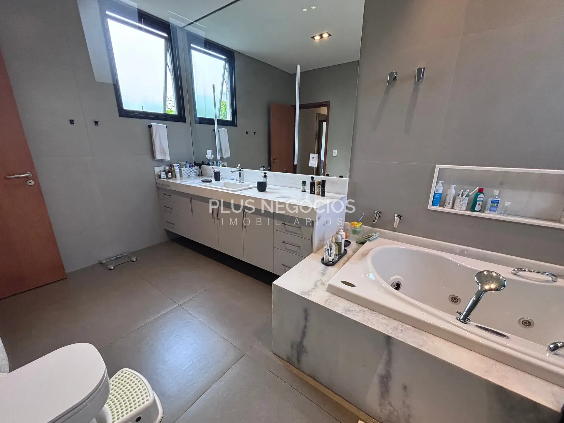 Casa, 4 quartos, 393 m² - Foto 34
