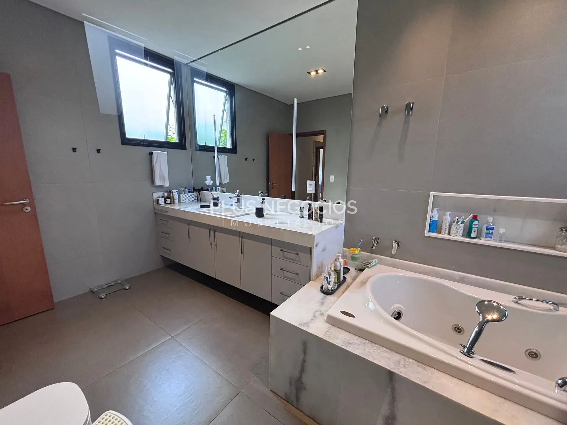 Casa, 4 quartos, 393 m² - Foto 51