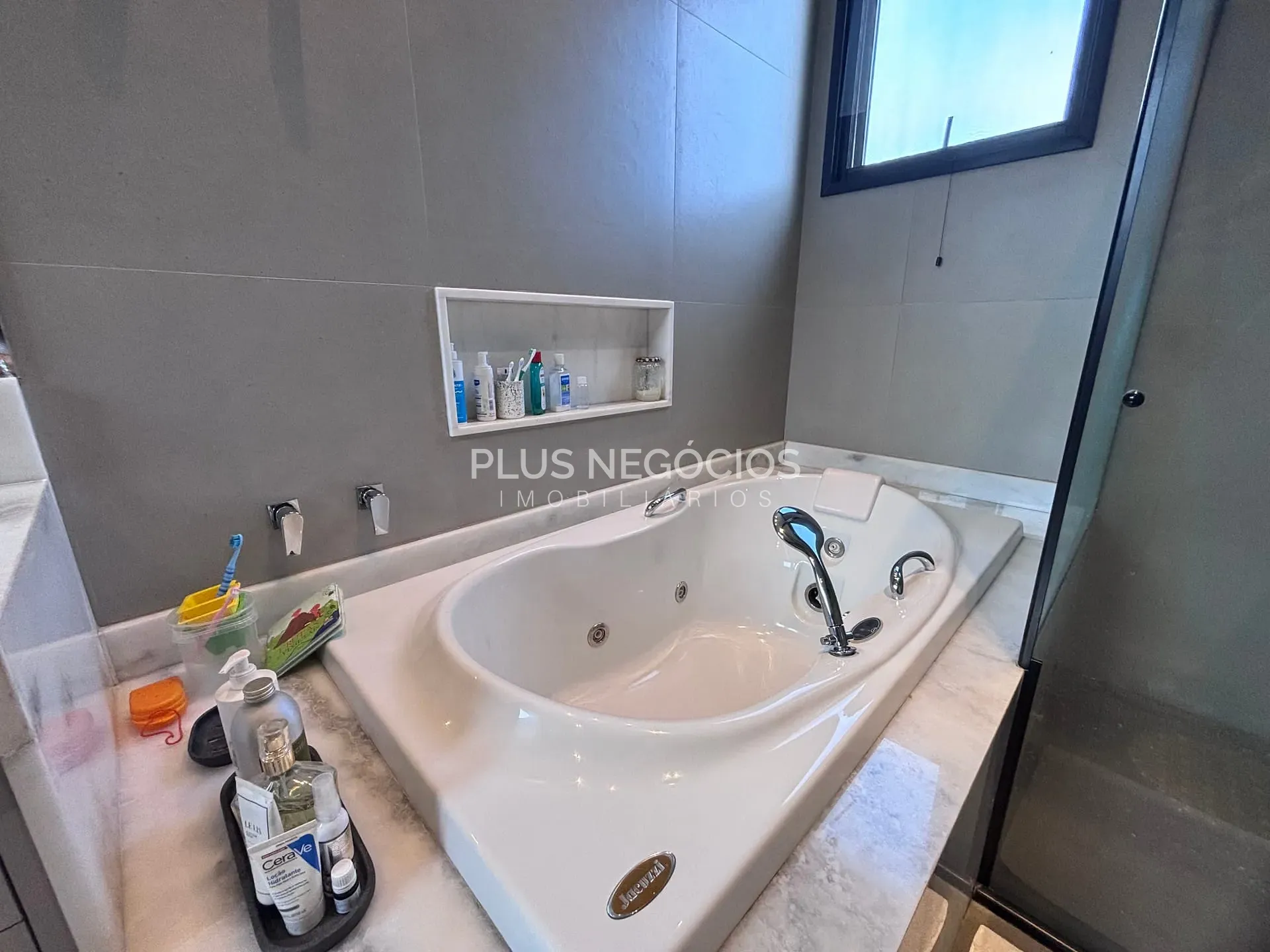 Casa, 4 quartos, 393 m² - Foto 35