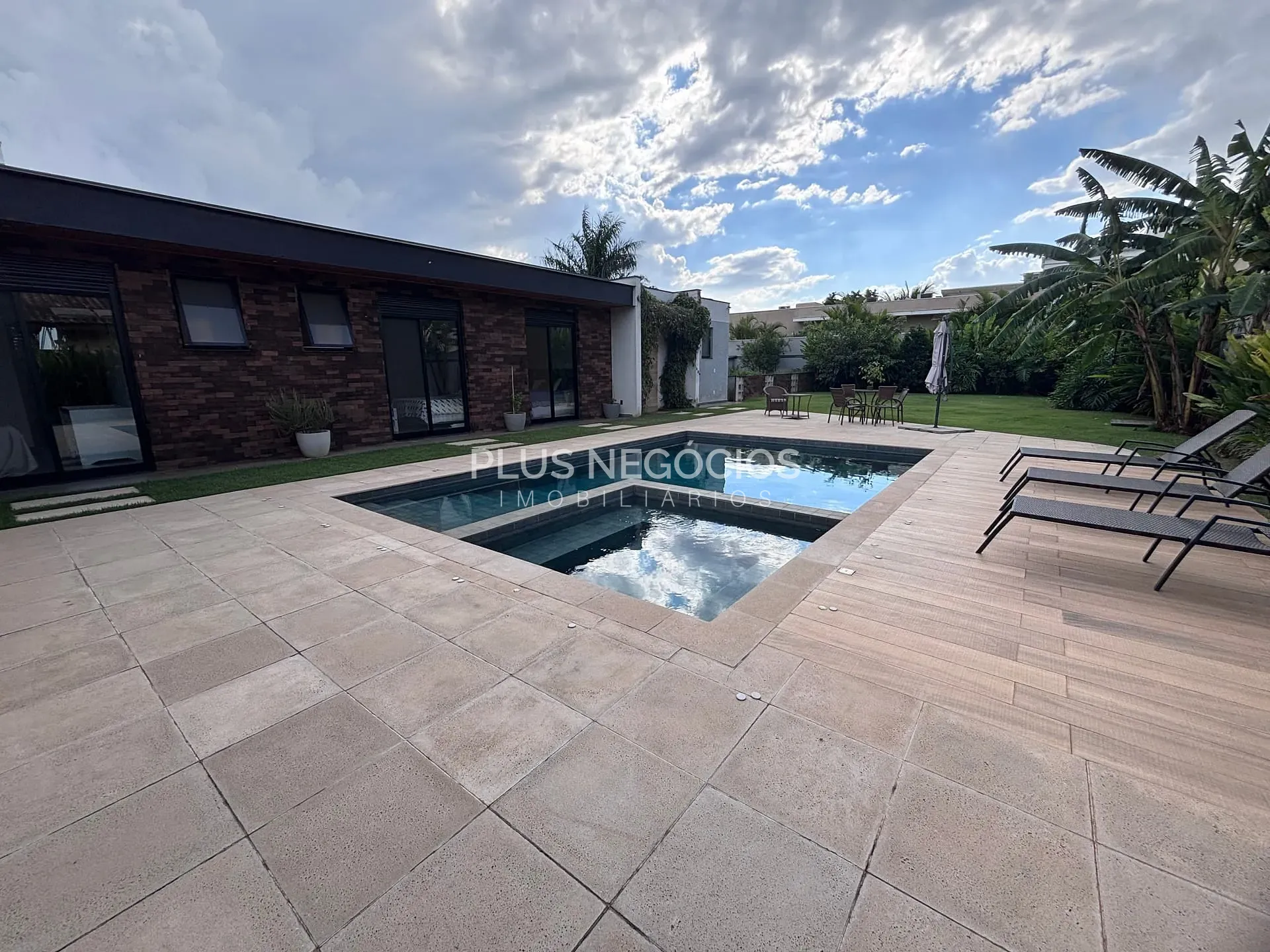 Casa, 4 quartos, 393 m² - Foto 4