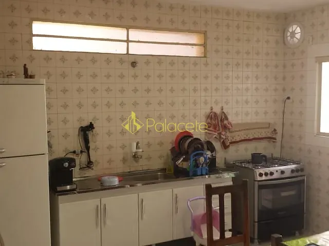 Casa com 125m² 2 quartos e 1 banheiro, à venda, no bairro Jardim Rosely em Pindamonhangaba