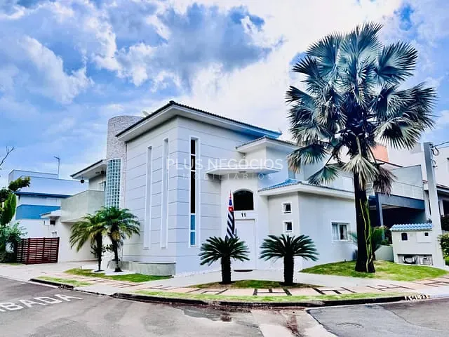 Casa com 274m² 4 quartos e 4 banheiros, à venda, no bairro Parque Residencial Villa dos Inglezes em Sorocaba