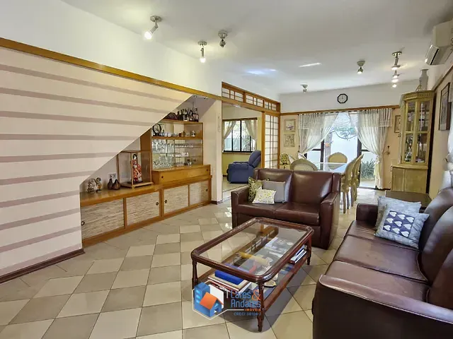 Casa com 402m² 4 quartos e 4 banheiros, à venda, no bairro Vila Inah em São Paulo