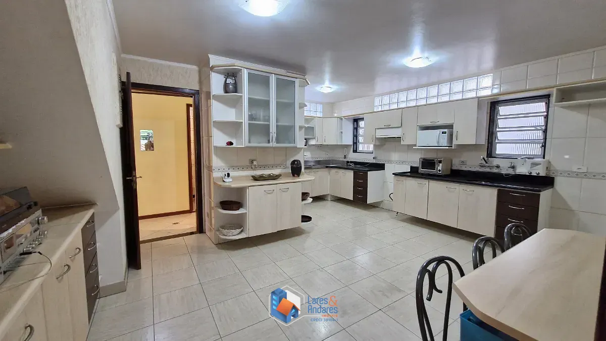 Casa, 4 quartos, 320 m² - Foto 13