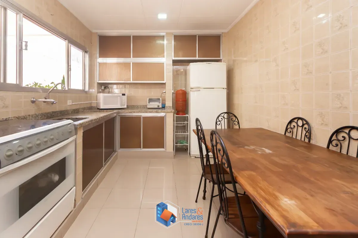 Casa, 3 quartos, 160 m² - Foto 1