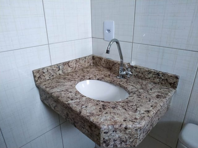 Casa com 150m² 3 quartos e 2 banheiros, à venda, no bairro Conjunto Habitacional Terra dos Ipês I (Sul) em Pindamonhangaba