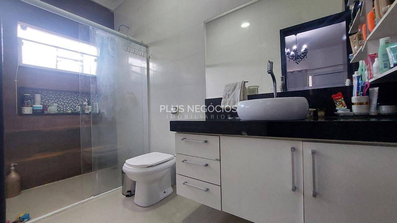 Casa à venda com 3 quartos, 115m² - Foto 11