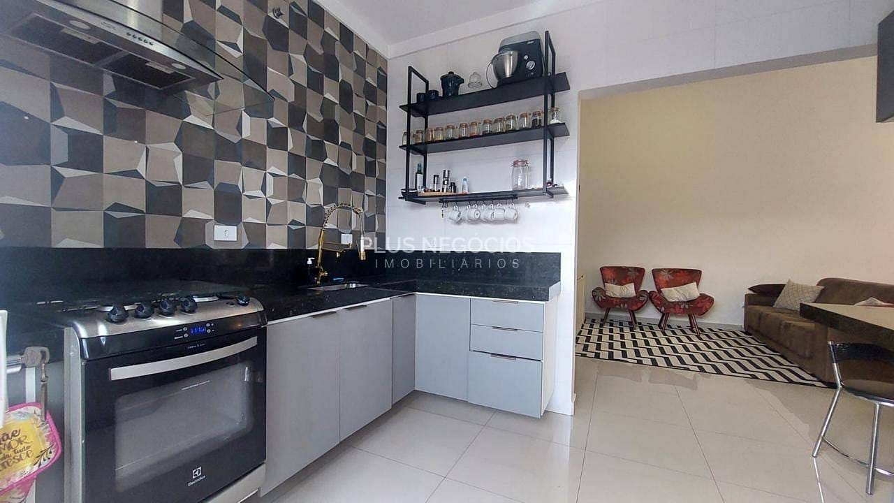 Casa à venda com 3 quartos, 115m² - Foto 13