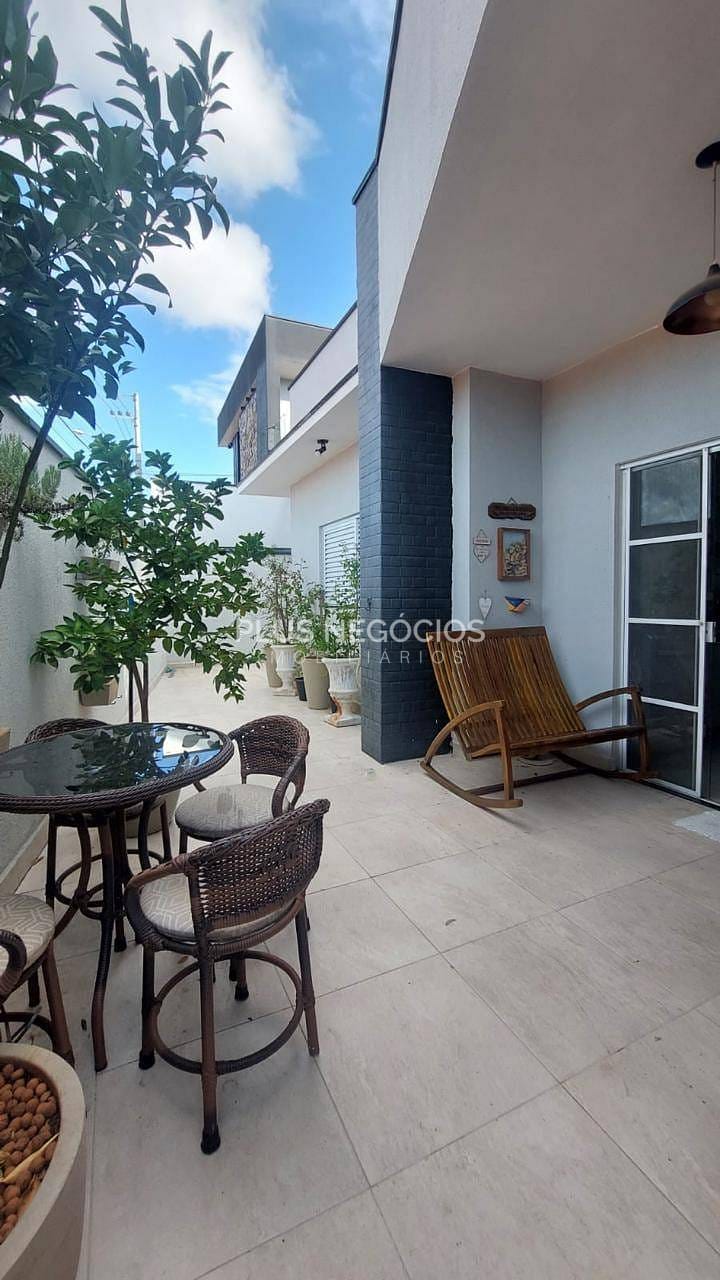 Casa à venda com 3 quartos, 115m² - Foto 16