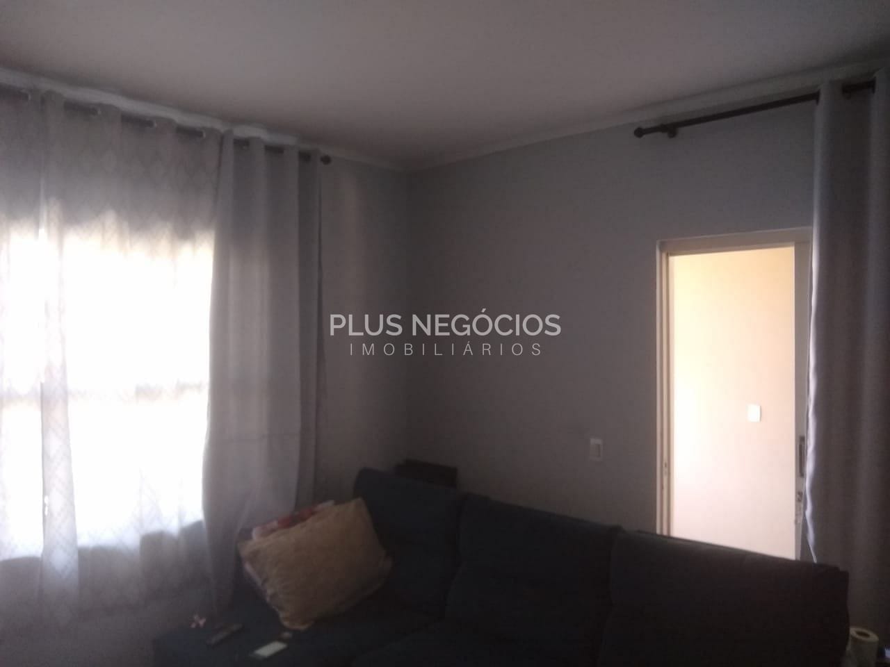 Casa à venda com 2 quartos, 120m² - Foto 13