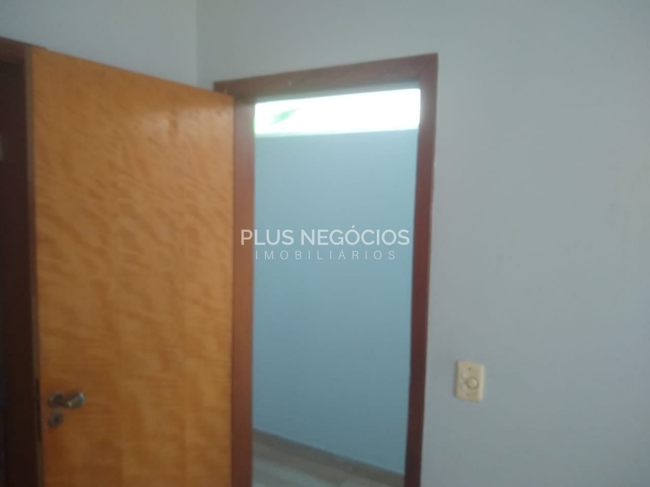 Casa à venda com 2 quartos, 120m² - Foto 21
