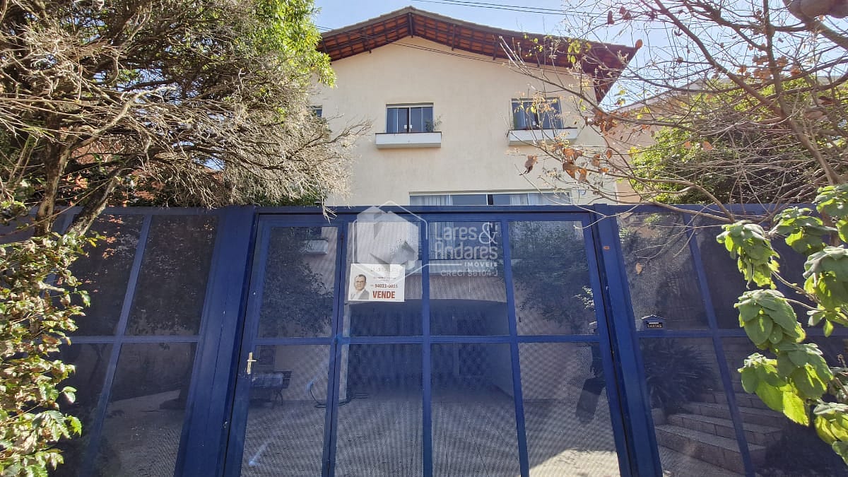 Casa, 4 quartos, 350 m² - Foto 1
