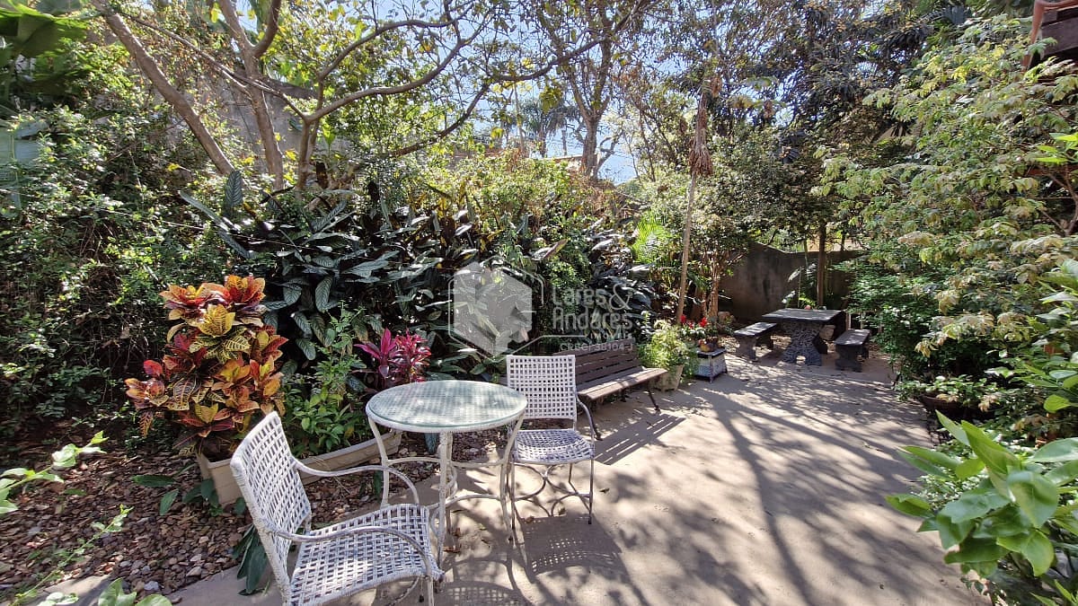 Casa, 4 quartos, 350 m² - Foto 9