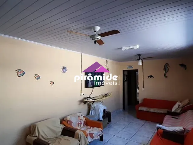 Casa com 250m² 2 quartos e 2 banheiros, à venda, no bairro Porto Novo em Caraguatatuba