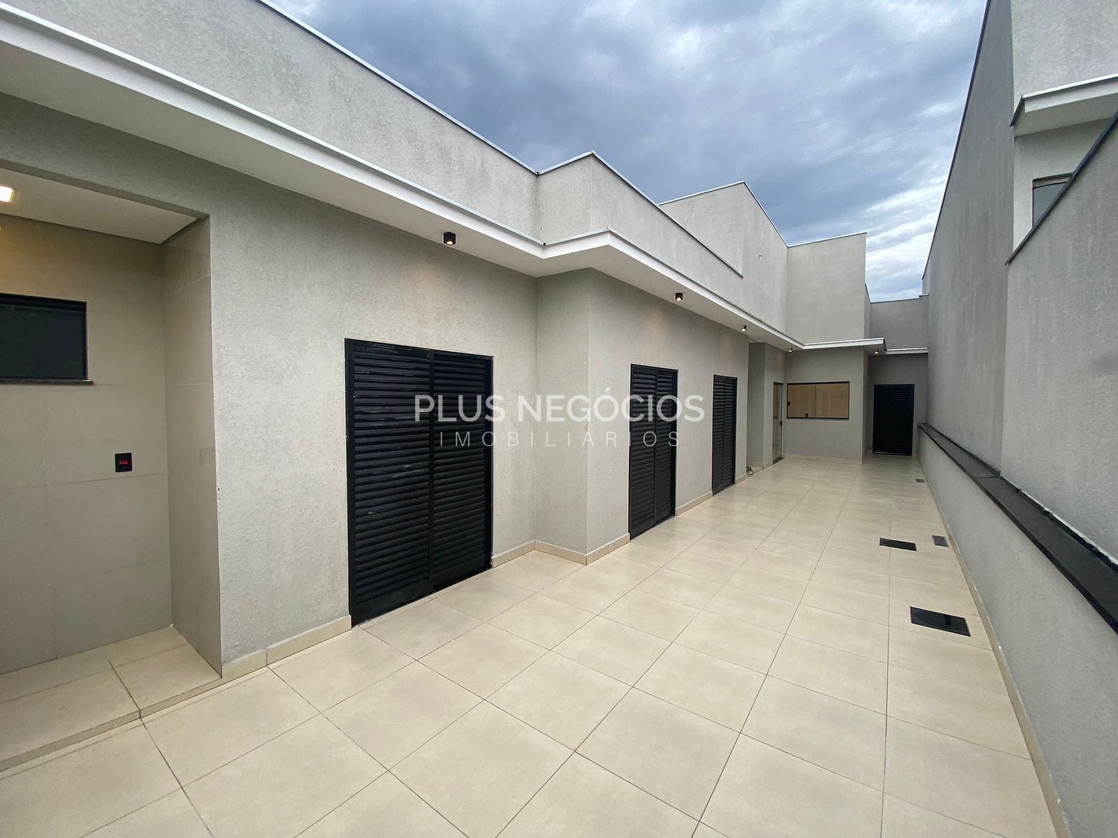Casa à venda com 3 quartos, 191m² - Foto 9