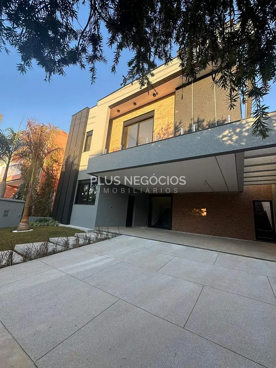 Casa, 3 quartos, 260 m² - Foto 1
