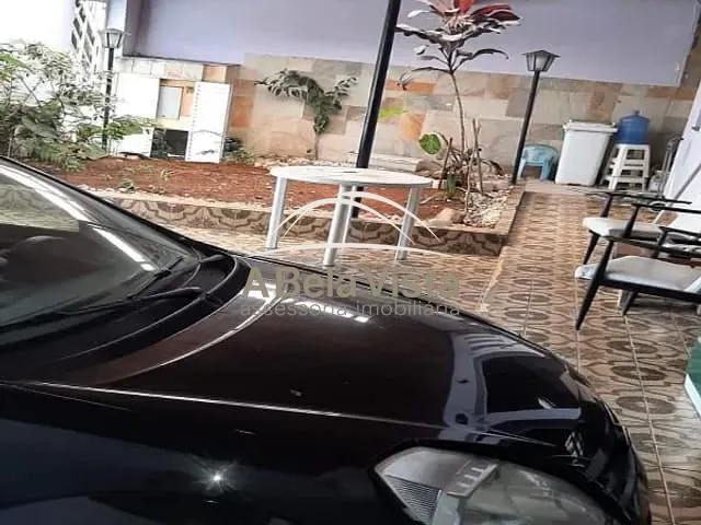 Casa com 330m² 4 quartos e 2 banheiros, à venda, no bairro PQ CONTINENTAL em São Paulo