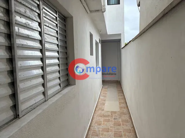 Casa 1 quarto e 1 banheiro, para alugar, no bairro Parque Continental I em Guarulhos