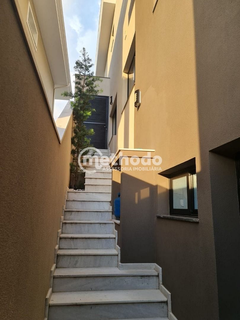 Casa, 3 quartos, 284 m² - Foto 36