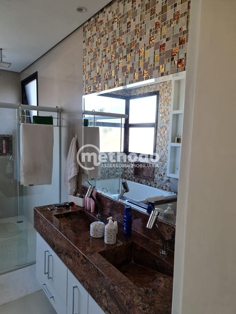 Casa, 3 quartos, 284 m² - Foto 20