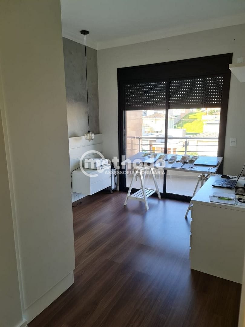 Casa, 3 quartos, 284 m² - Foto 32