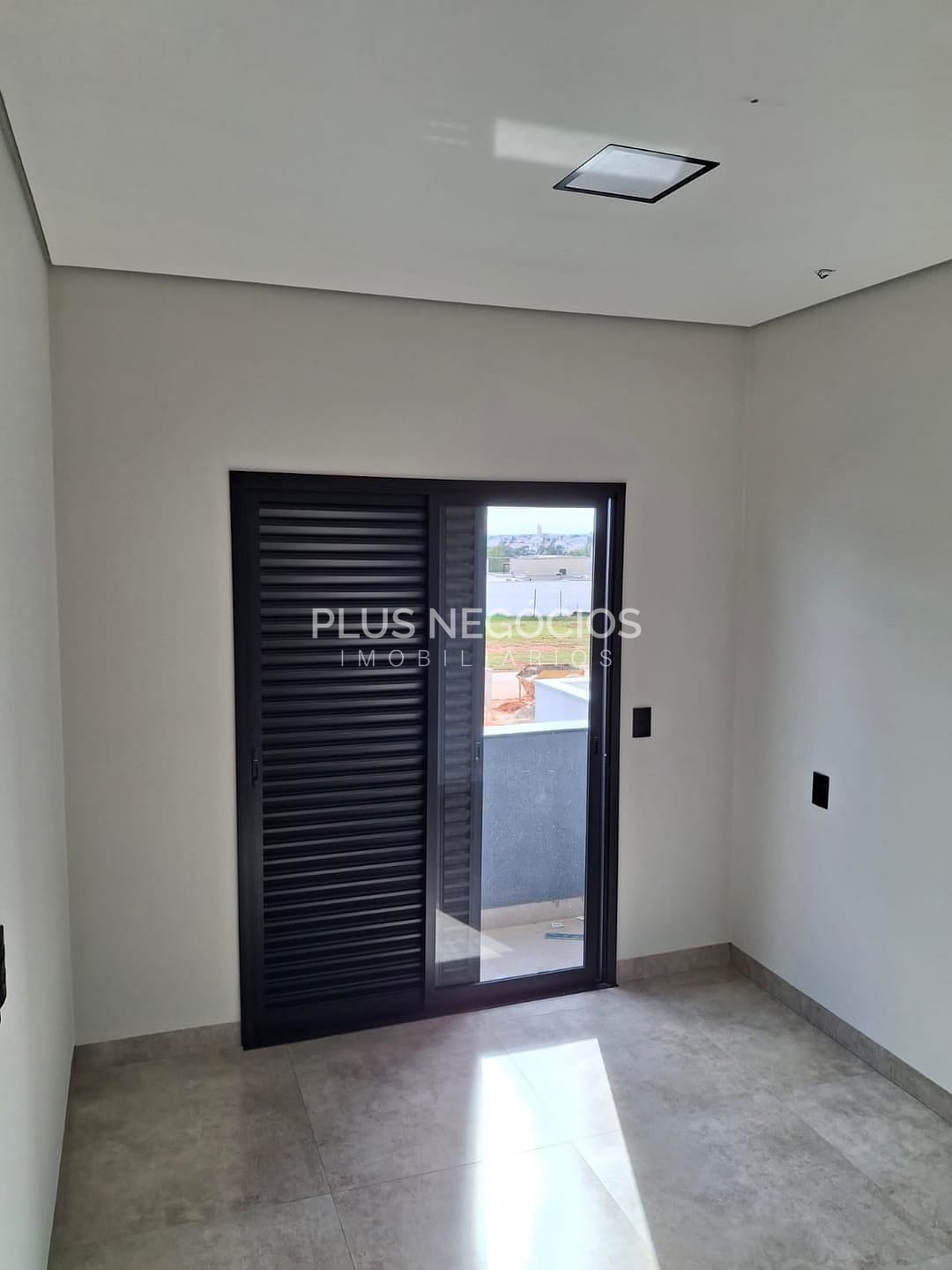 Casa à venda com 3 quartos, 188m² - Foto 8