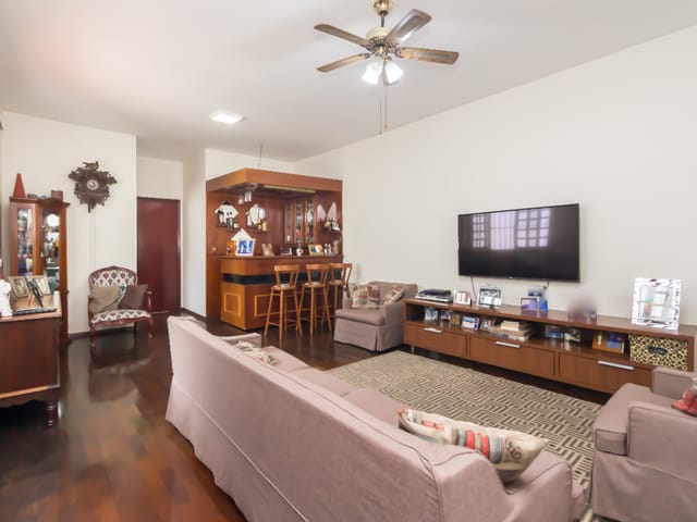 Foto do Casa - Casa tipo para venda e locação em Lapa com 4 quartos, sendo 1 suíte, 179m² | Lares e Andares Imóveis