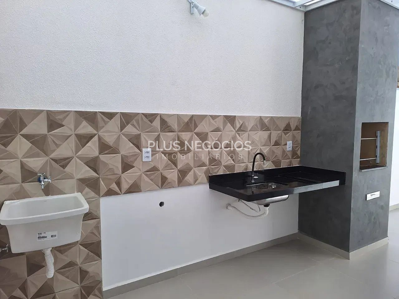 Casa à venda com 3 quartos, 95m² - Foto 9