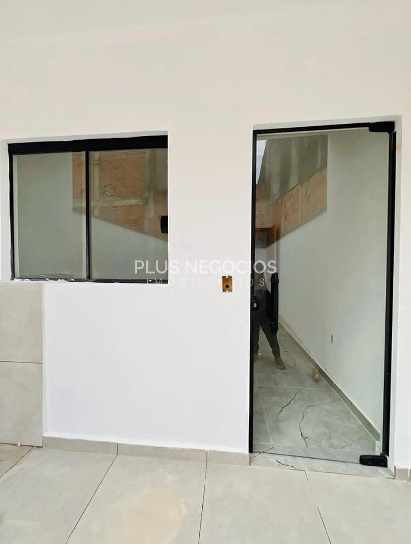 Casa à venda com 1 quarto, 41m² - Foto 3