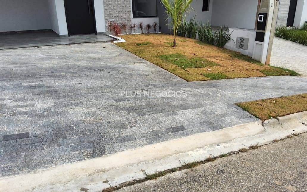 Casa à venda com 3 quartos, 148m² - Foto 2