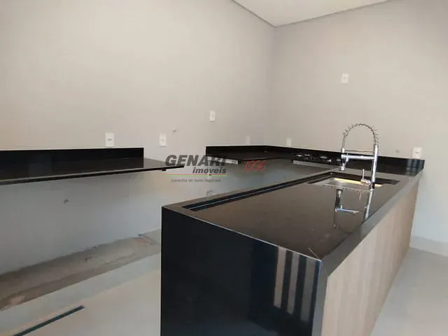 Casa 3 quartos e 4 banheiros, à venda, no bairro Loteamento Park Gran Reserve em Indaiatuba
