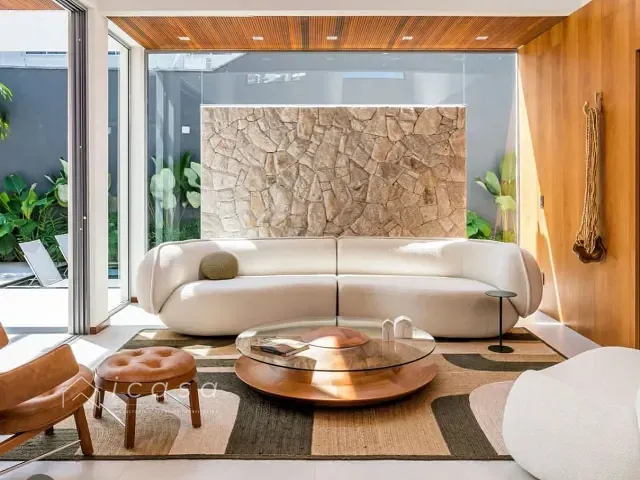 Casa com 300m² 3 quartos e 4 banheiros, à venda, no bairro Condomínio Village Taubaté em Taubaté