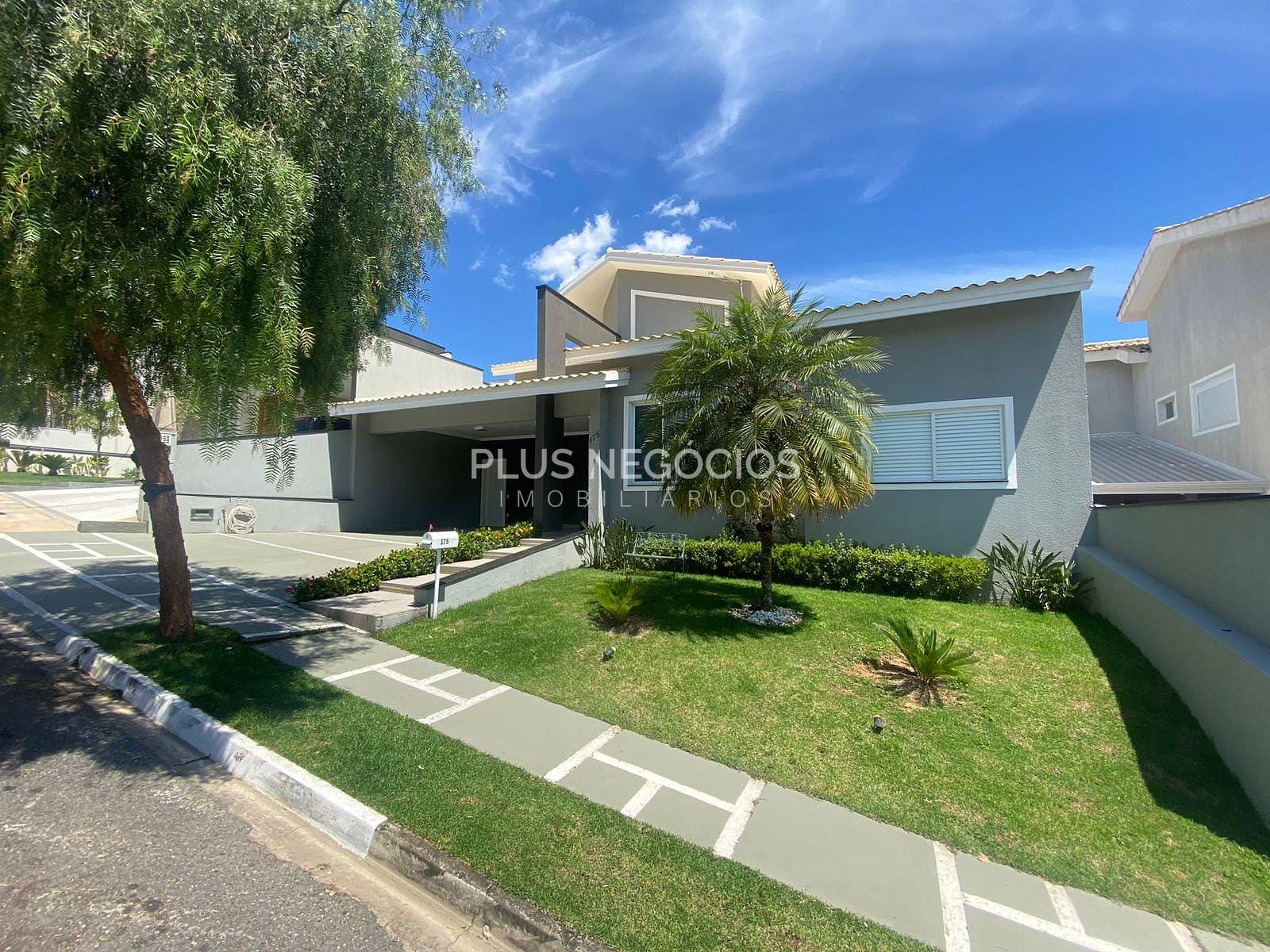 Casa à venda com 3 quartos, 180m² - Foto 3