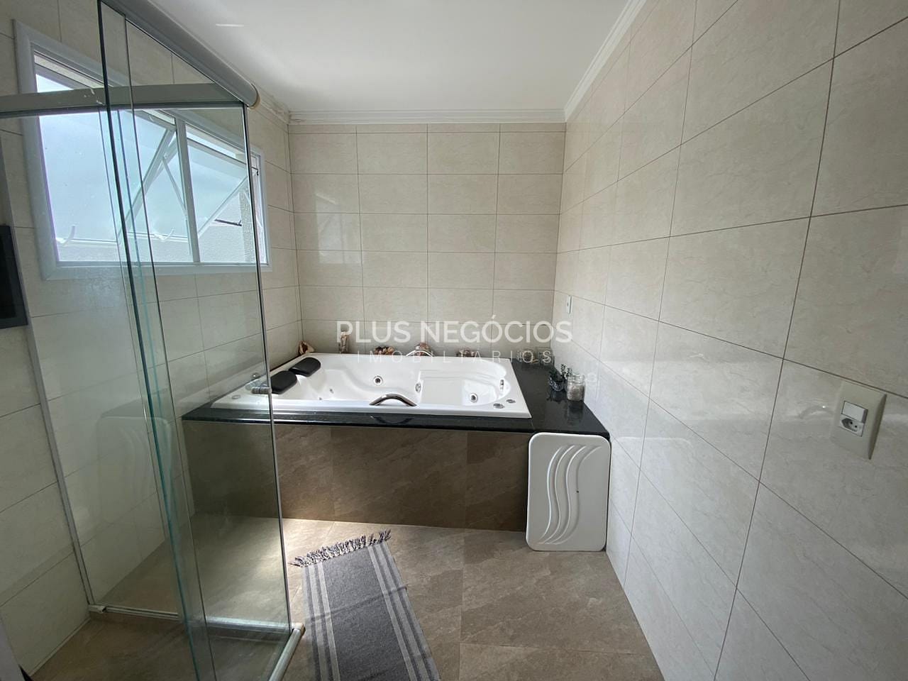Casa à venda com 3 quartos, 180m² - Foto 7