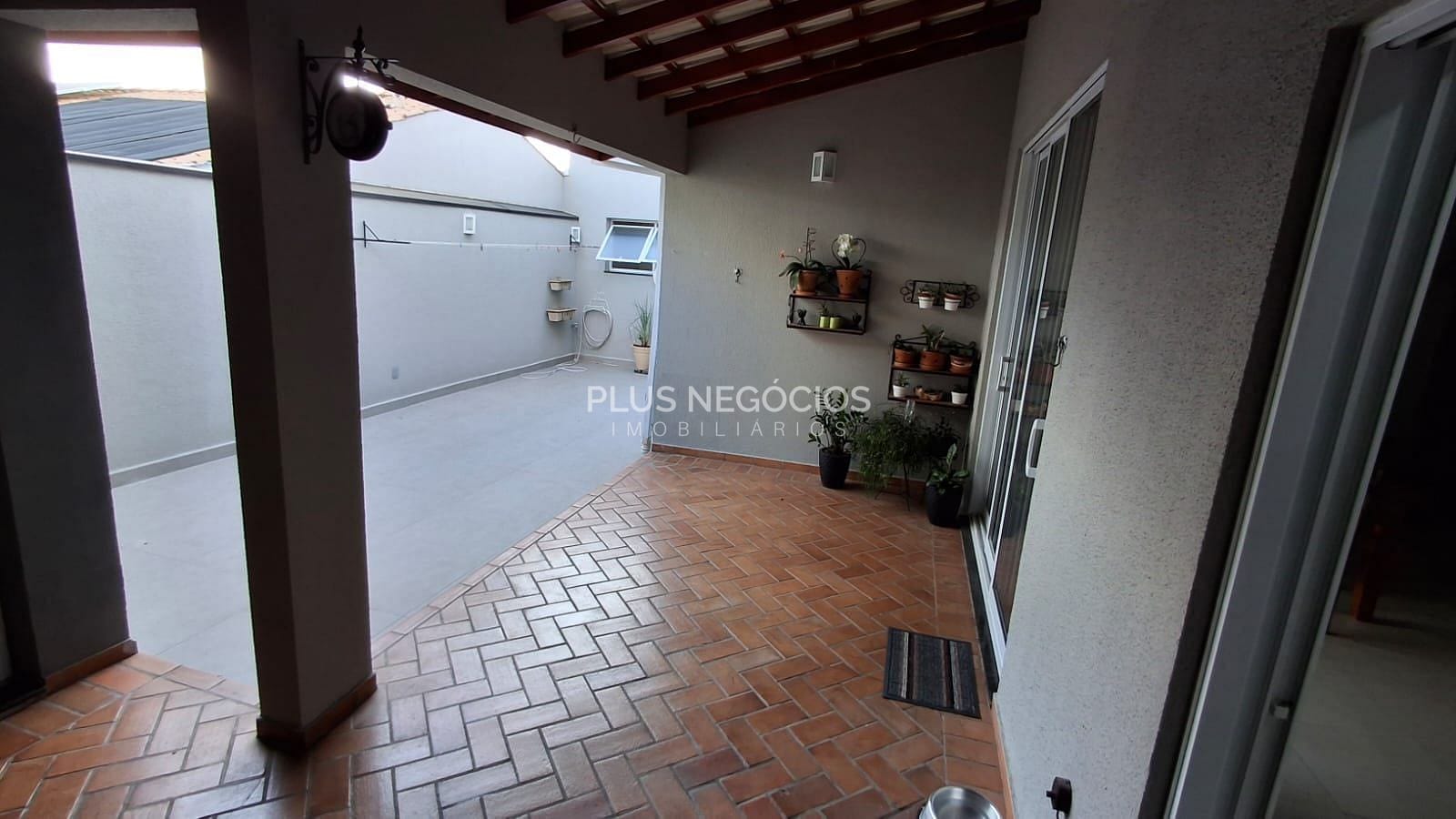 Casa à venda com 3 quartos, 180m² - Foto 26